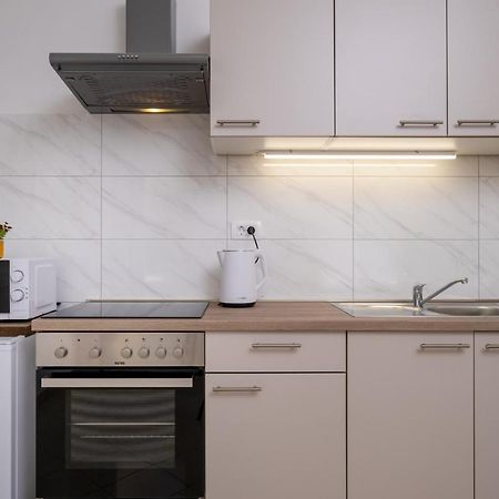 Studio Apartment Brigita Mlini Exteriör bild